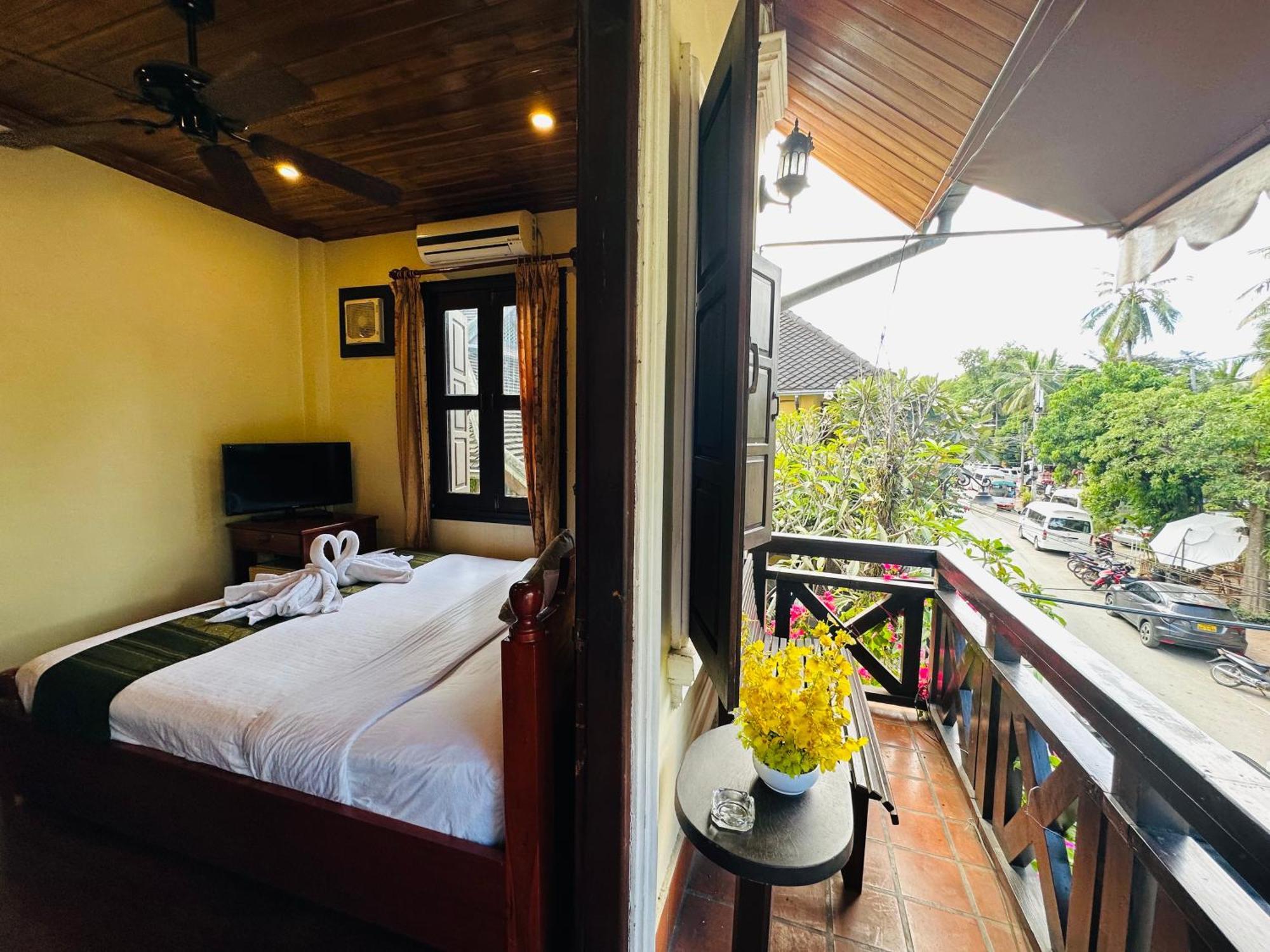Anisa Mekong Riverside Villa Luang Prabang Exterior foto