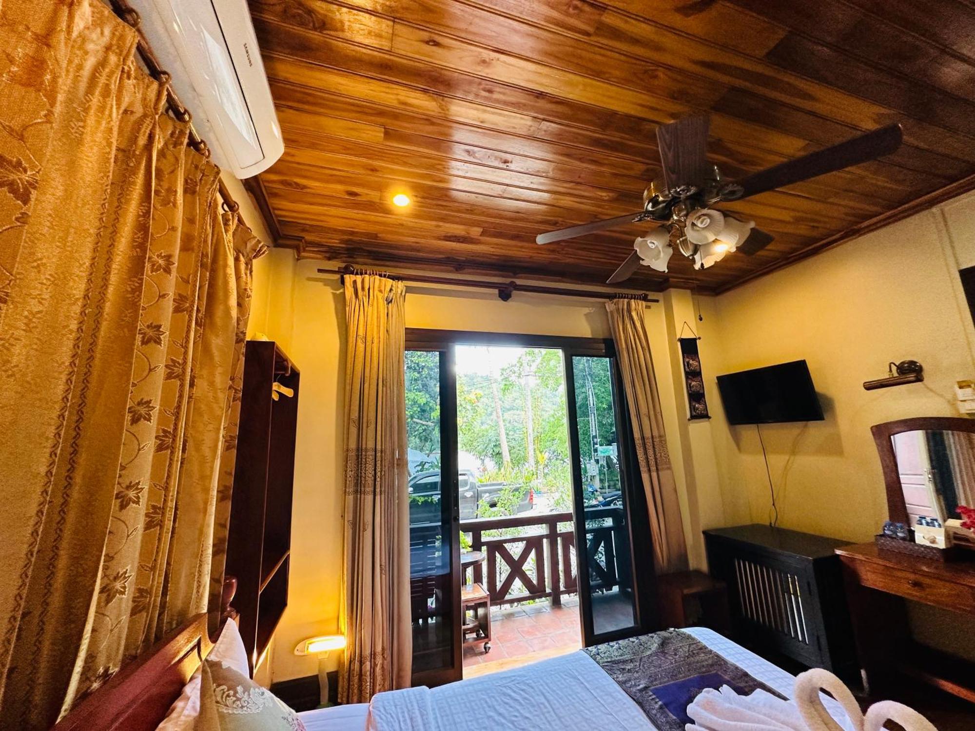 Anisa Mekong Riverside Villa Luang Prabang Exterior foto